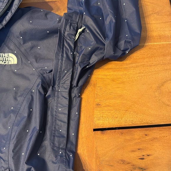 The North Face polka dot rain jacket small - Picture 4 of 11